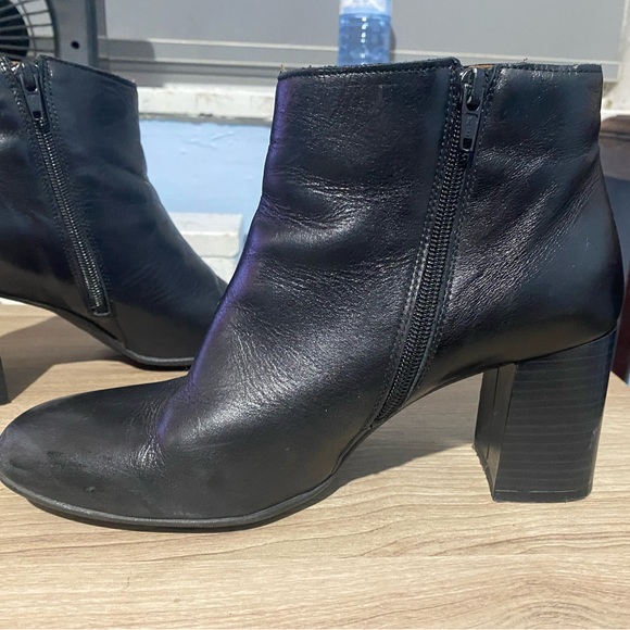 Steven Tyler Leather Boots. - Picture 3 of 4